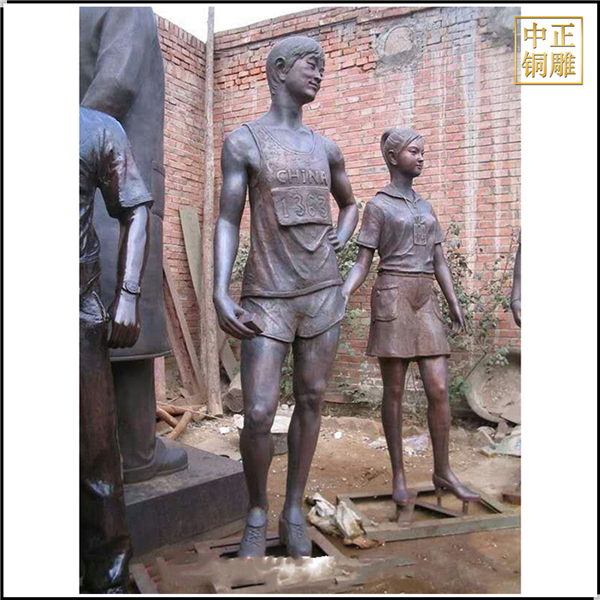 現(xiàn)代運(yùn)動(dòng)人物銅雕塑.jpg